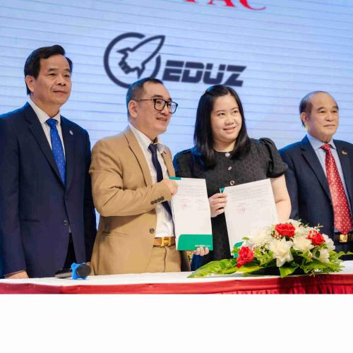 Eduz Tham Dự Ngày Hội Doanh Nhân Họ Phạm & Đối Tác